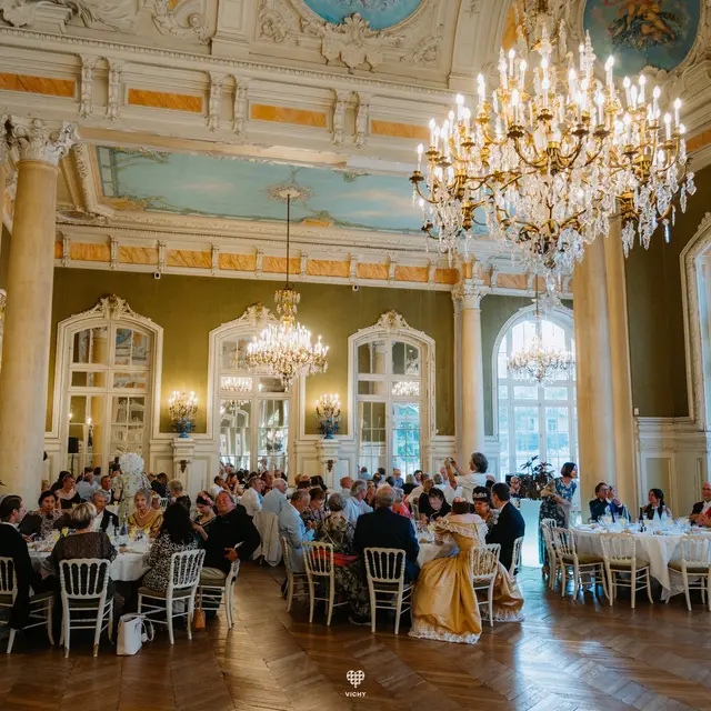 Le Dîner de l'Empereur_Vichy