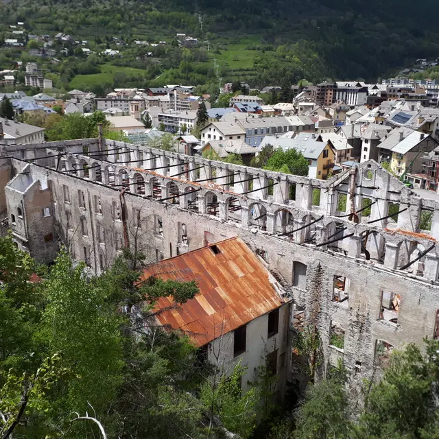 Conférence: Rendre invisible un passé industriel devenu anachronique, stratégies touristiques et patrimoniales dans les Hautes-Alpes_Briançon