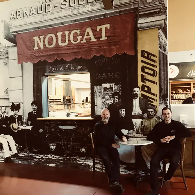 Billeterie du musée, comptoir de vente du XIX°s