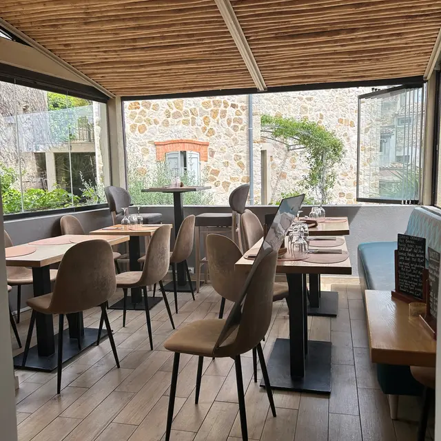 Restaurant L'Atypique_Le Castellet