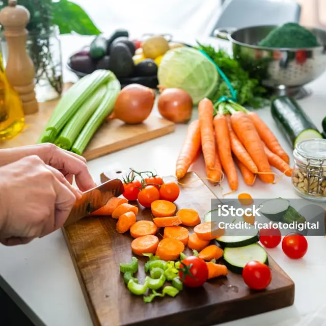 Conférence - Manger sain : que disent les études scientifiques sur le bio et les aliments industriels ?_Saint-Martin-Vésubie
