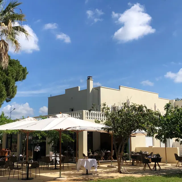 Hotel de la Mer Ayguade