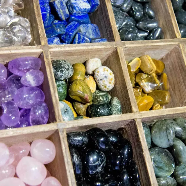Salon des minéraux, fossiles et bijoux