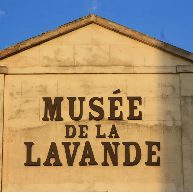 Musée de la lavande de Cabrières d'Avignon