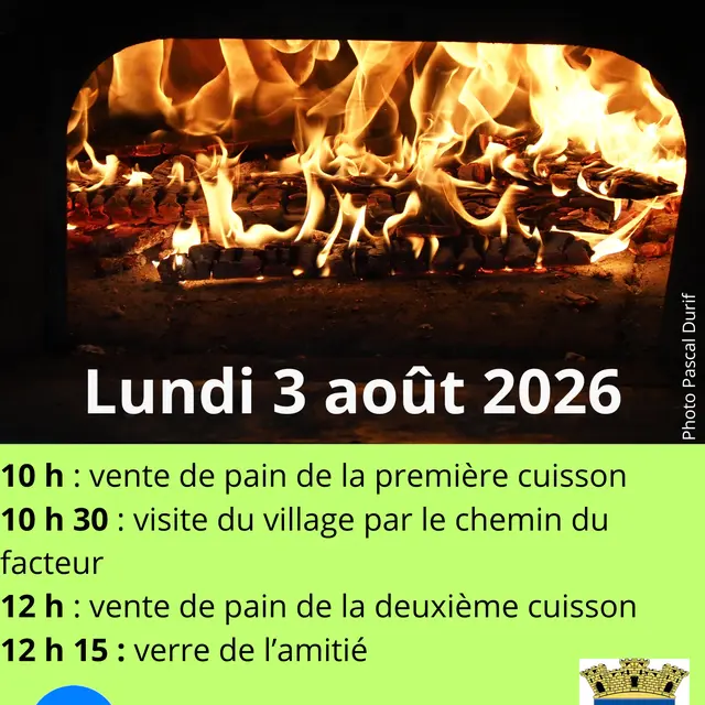 Cuisson du pain au four du village de Fontgillarde_Molines-en-Queyras