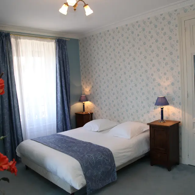 Qualys-Hôtel Terminus