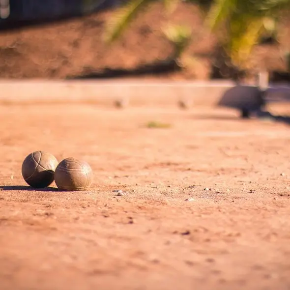Partie de pétanque