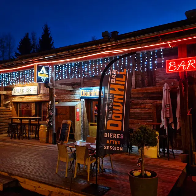 Bar Pub Downhill