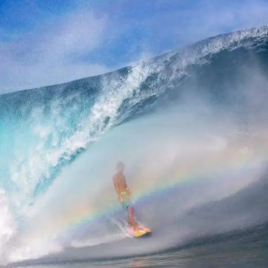 Teahupoo Tahiti Surfari - Tahiti Tourisme