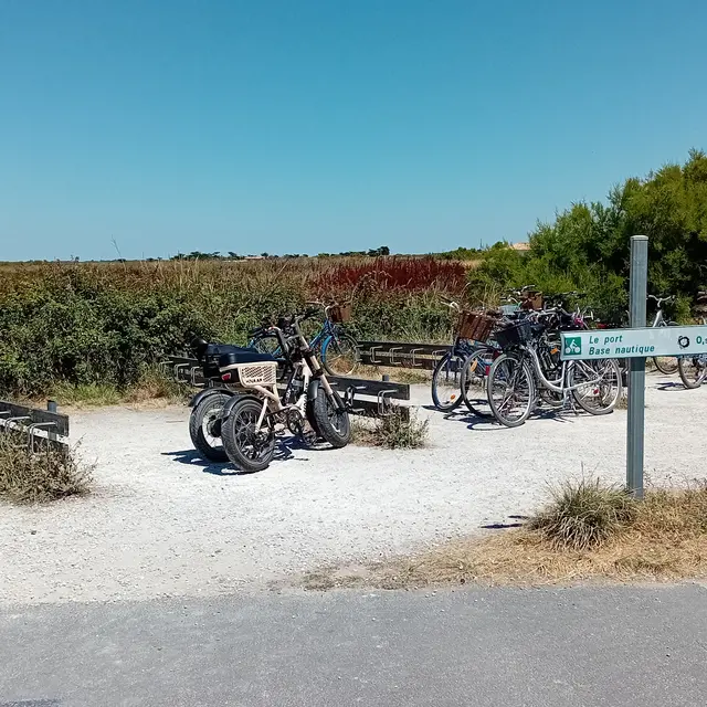 Parking vélos - Route de Mouillebarbe