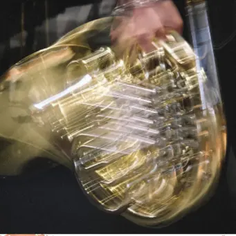 Mona Varichon & Chouf, Choeurs à cors_Marseille