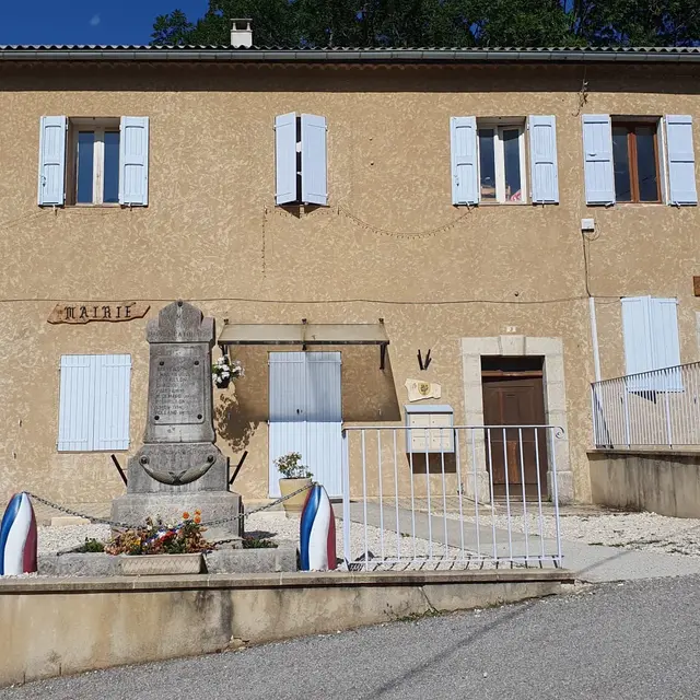 Mairie de Lambruisse_Lambruisse