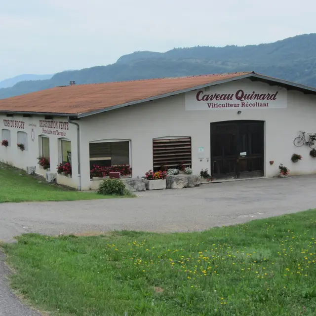 CAVEAU QUINARD