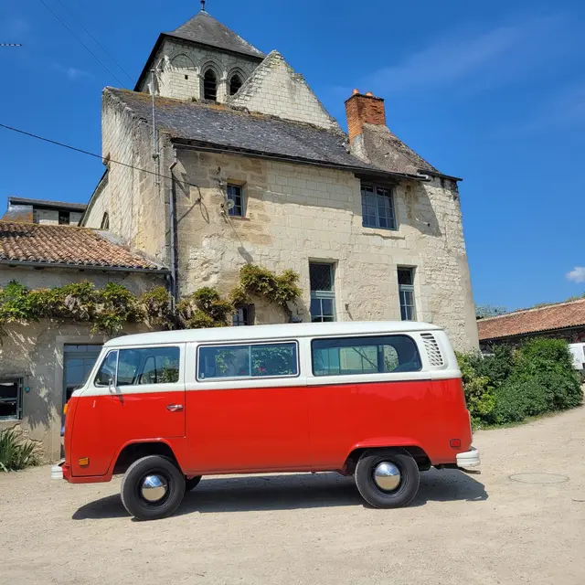 Les Estivales d'Ernest : En Route pour le Vignoble en Combi VW !_Bouchemaine