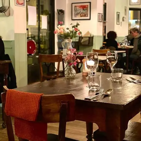 Restaurant L'Oiseau sur sa branche_Saoû