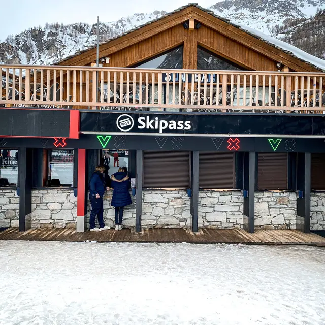 Point de vente skipass - Solaise_Val-d'Isère