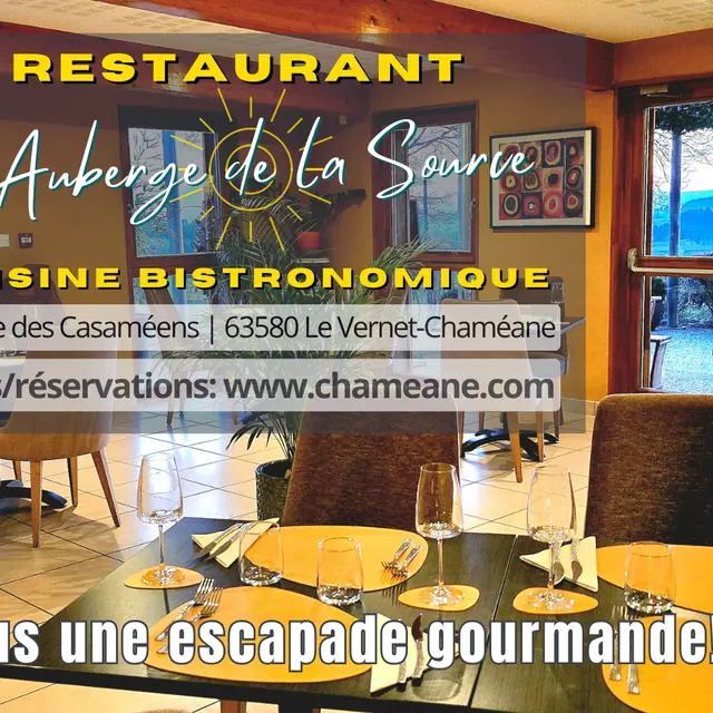 Intérieur salle Auberge de la Source Chaméane