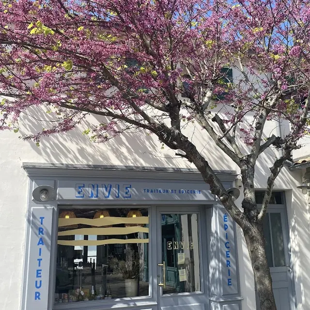 Extérieur boutique Envie