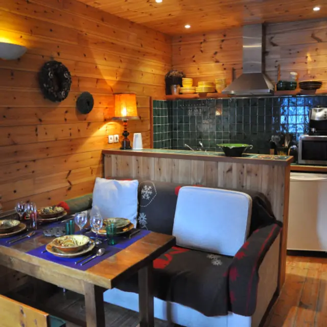 2 PIECES LE BALCON (GAD)_La Salle-les-Alpes