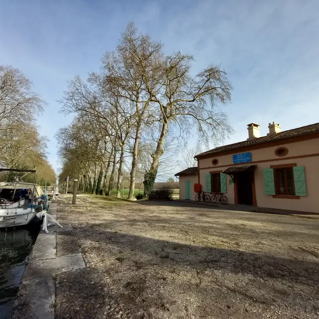 La Maison Eclusière des Coccinelles