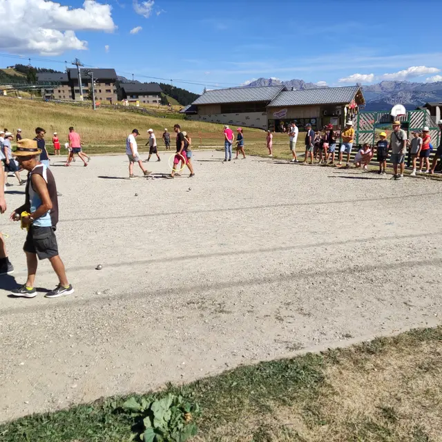 Rencontre amicale de pétanque_Les Saisies
