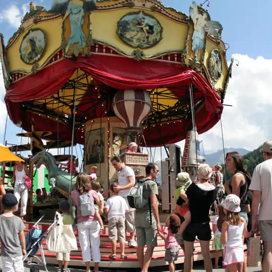 manege-magique