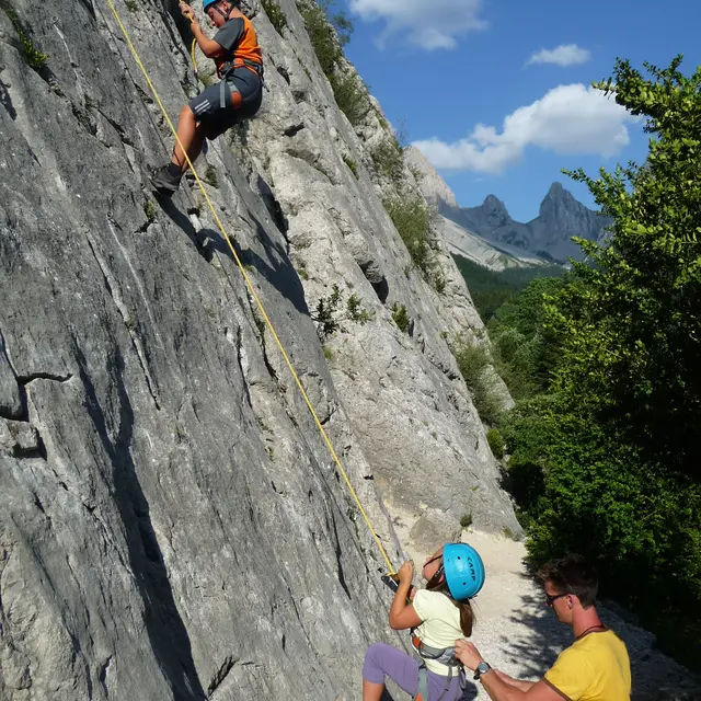 Escalade avec Bureau des guides des 2 Vallées_Veynes