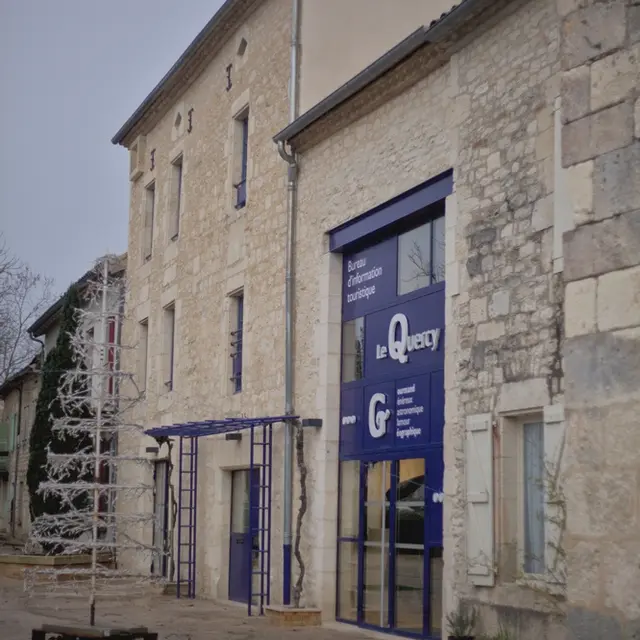 Bureau d'information de Montpezat de Quercy_Montpezat-de-Quercy