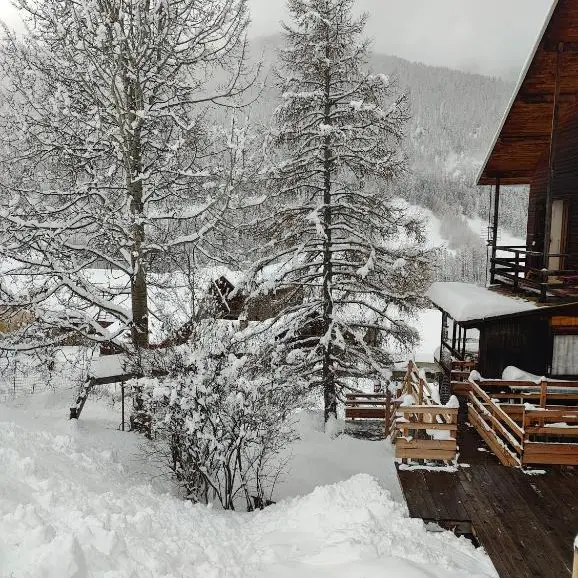 Ailleurs_Molines-en-Queyras