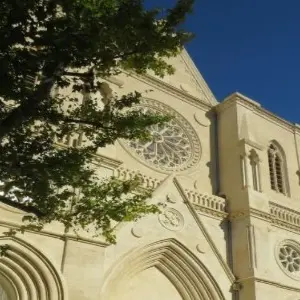 Eglise Saint Michel Marseille.jpg