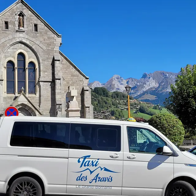 Taxi des Aravis été
