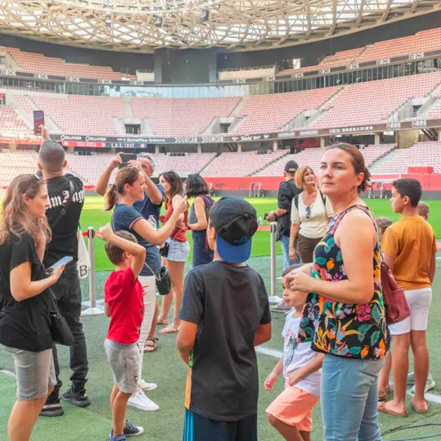 Allianz Riviera Visite