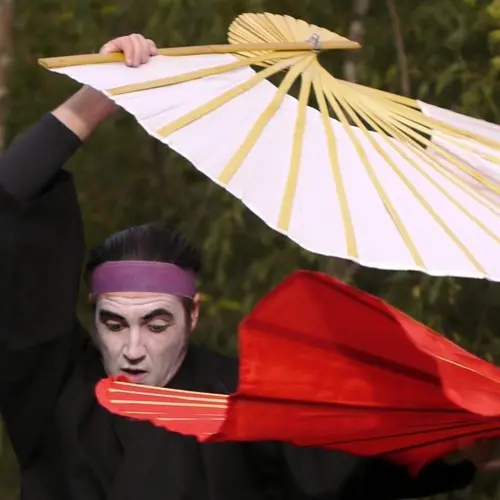 Maître éventail, les mains qui fleurissent - Shintai JonGlo Théâtre_Mont-Dauphin
