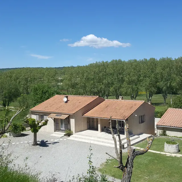 Les prairies de l'Encrême