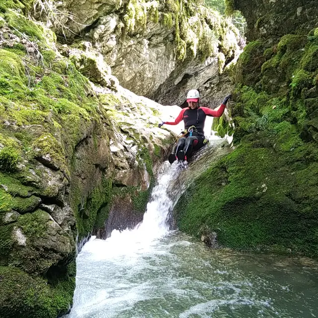 Sortie canyoning au Grenant avec Piranha Canyon