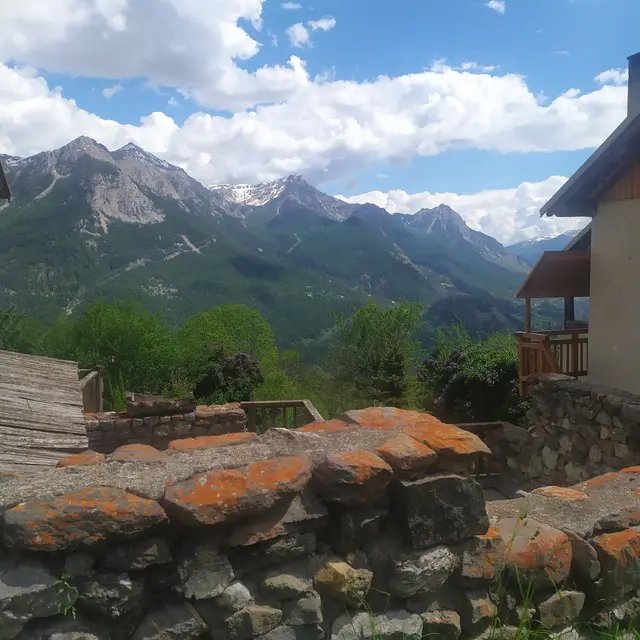 Le rocher de Roure par le torrent de Sachas_Puy-Saint-André