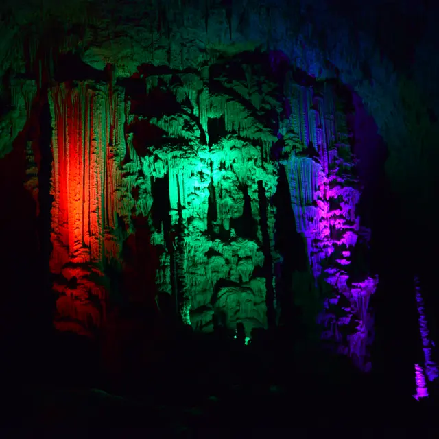 Frissons et Friandises sous terre : l'Aven d'Orgnac en mode Halloween_Orgnac-l'Aven
