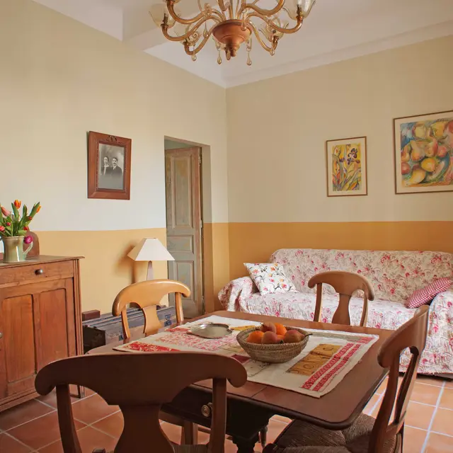 Au coin de la Roquette Maison entière