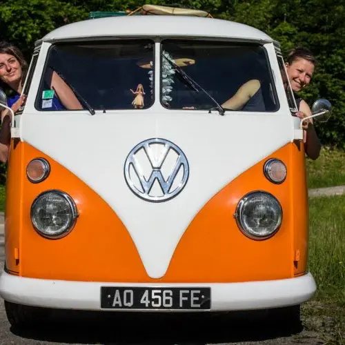 Balades à thème en Combi Vw vintage de 1964 avec chauffeur