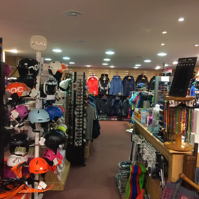 Intérieur magasin Intersport