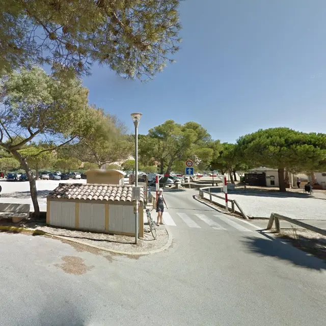 Parking de la plage de l'Argentière - Est à La Londe les Maures