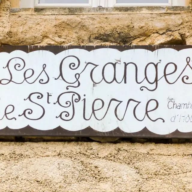 Enseigne les Granges de St Pierre
