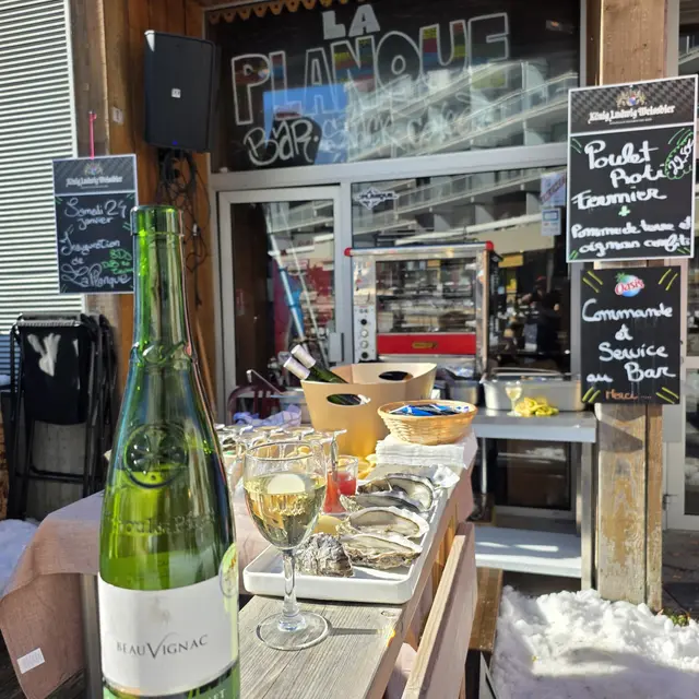 Matinée huîtres au bar La Planque_Les Sept Laux Prapoutel