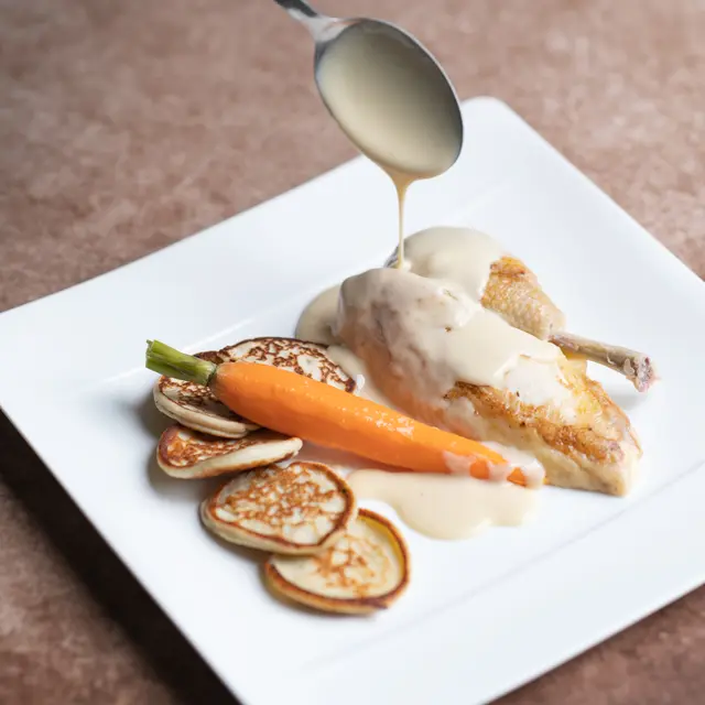 Mets et Vins - Poulet de Bresse