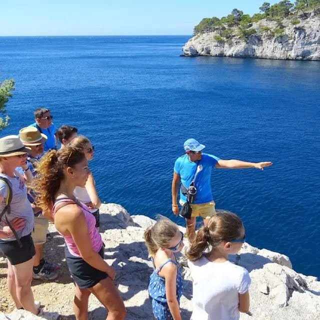 L'immanquable : balade guidée et commentée aux portes des Calanques