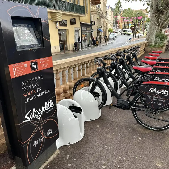 Service de vélos électriques en libre service_Grasse