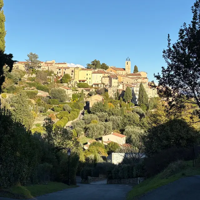 La rivière Saint Jean à Châteauneuf_Châteauneuf-Grasse