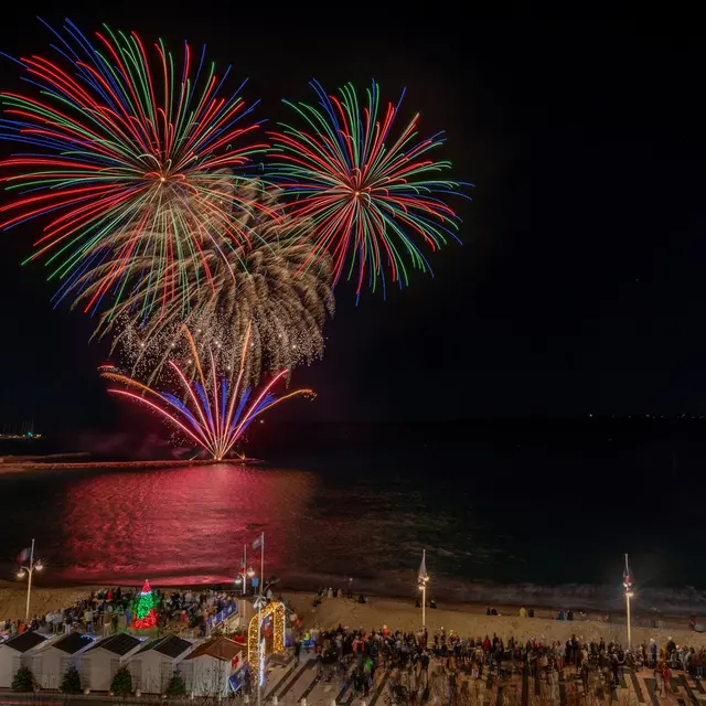 Noël à Saint-Raphaël : Tous sur son 31 !_Saint-Raphaël