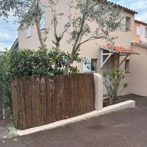 Location Hameau de Gassin-Bastidon_Gassin