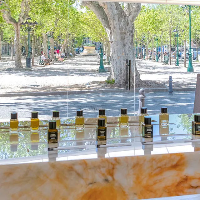 MATIERE PREMIERE_Saint-Tropez